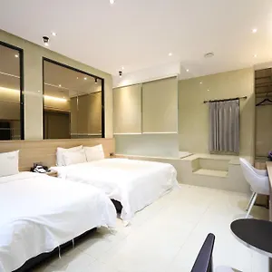 *** Hotel Almond Station Corea del Sud