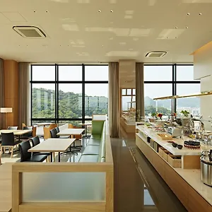 Candeo Matsuyama Okaido 3* Мацуяма
